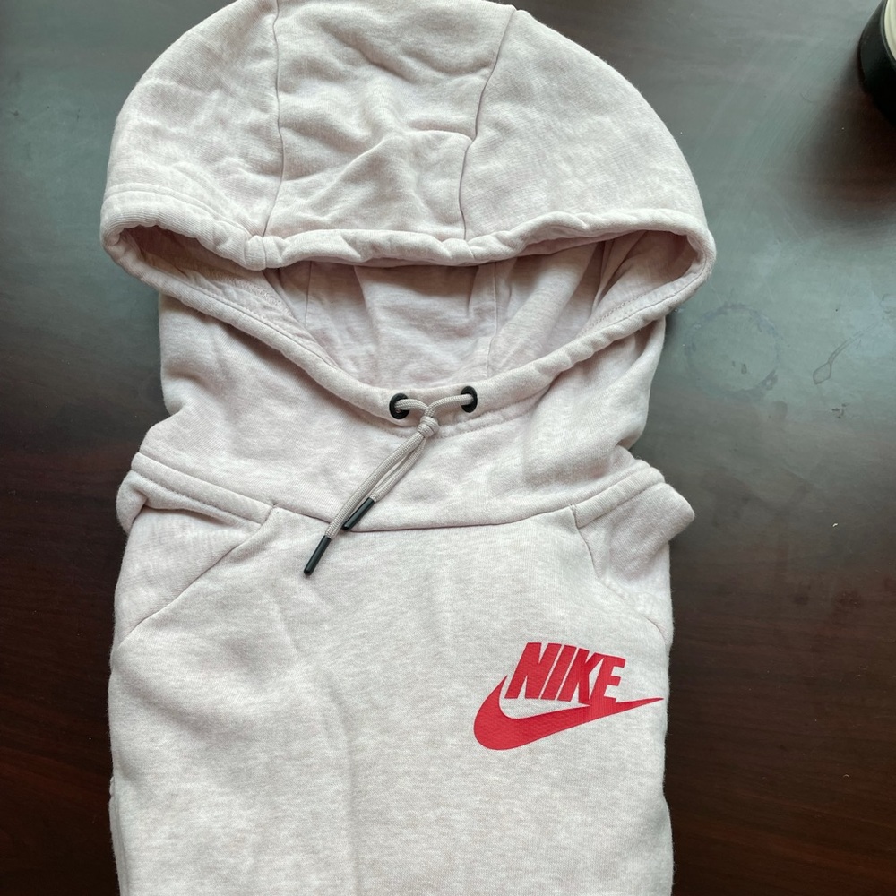 Nike women’s hoodie. Mock turtle neck, worn once.